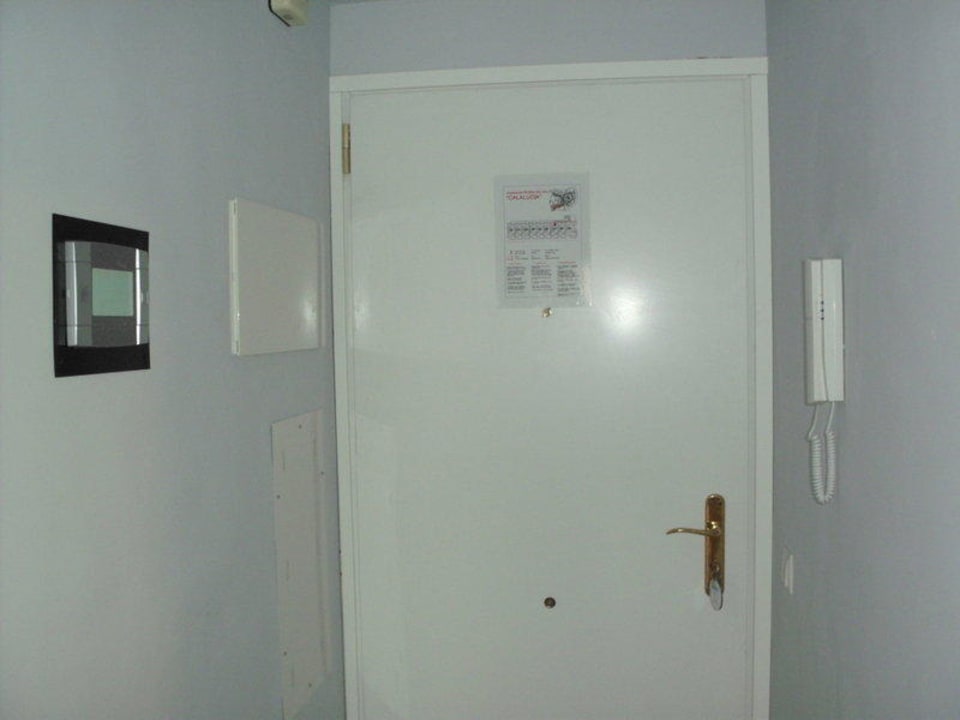 Zimmertür Apartments Cala Lucia