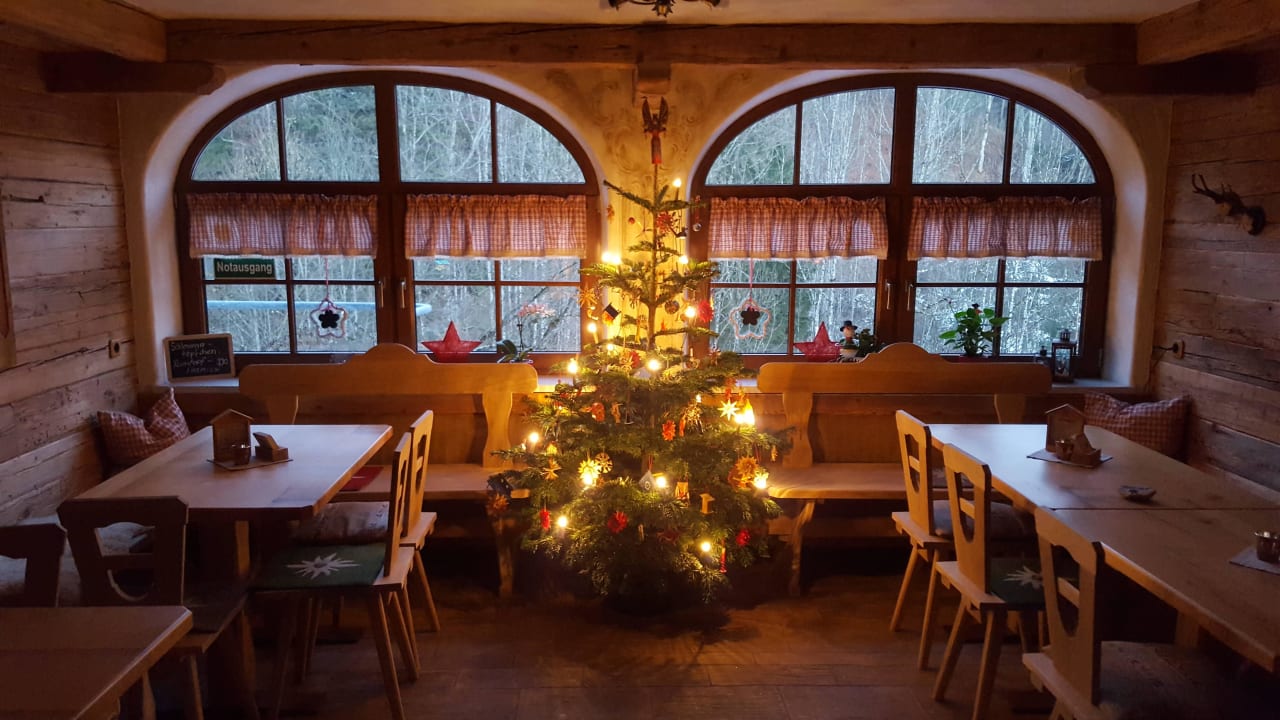 Weihnachten im Frühstücksraum Pension & Ferienwohnungen Etzerschlössl