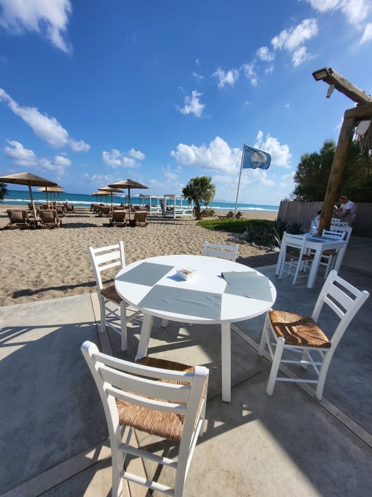 Gastro Paralos Lifestyle Beach