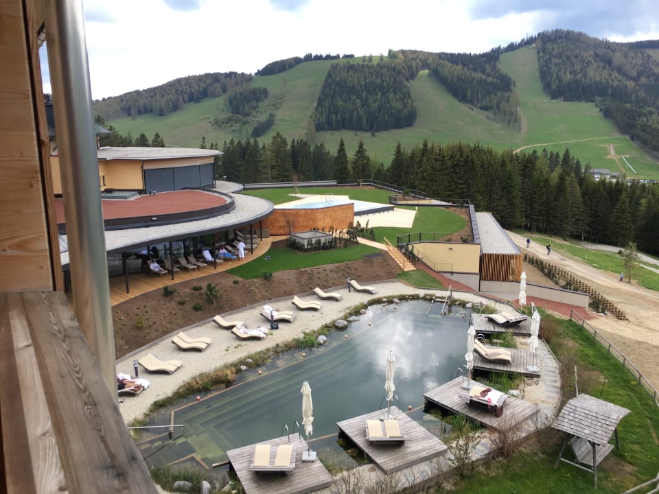 Ausblick Almwellness Hotel Pierer