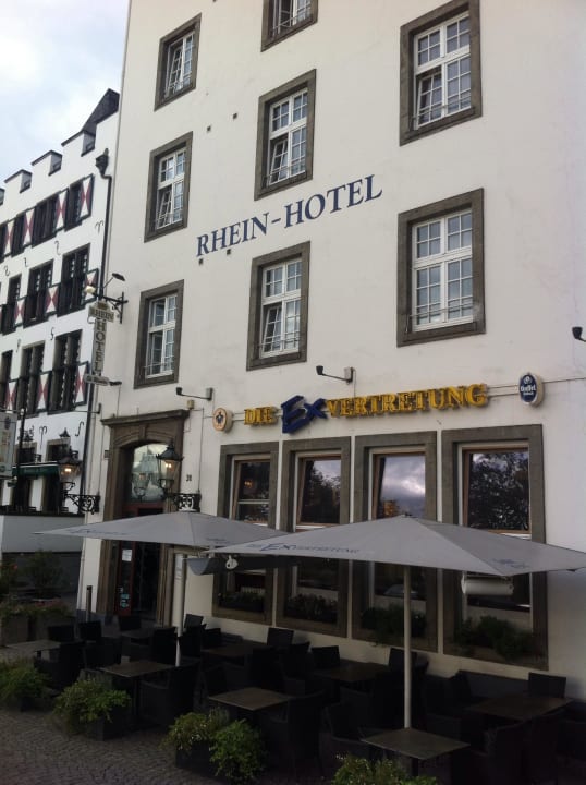 Eingang Rhein-Hotel St.Martin