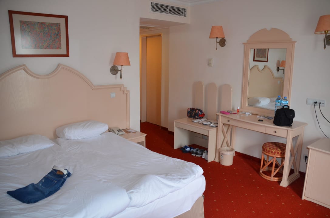 1036 Belconti Resort Hotel