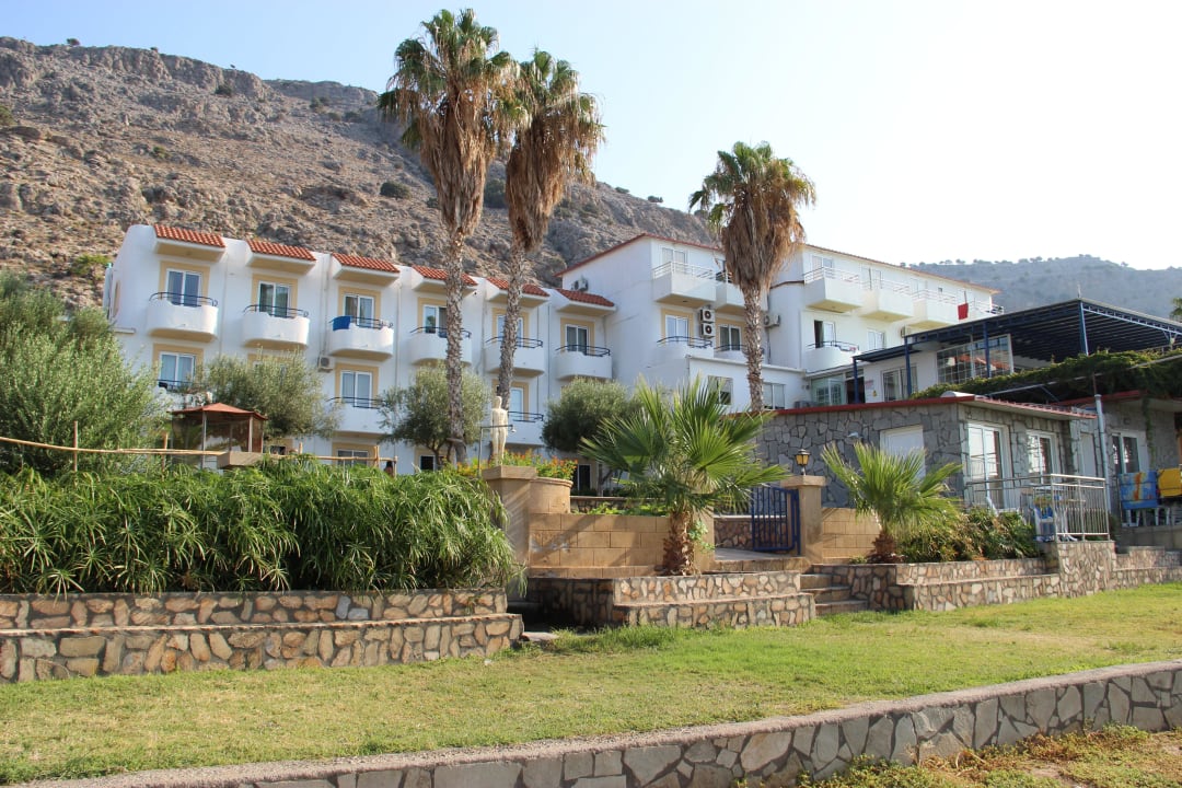 Ilyssion Hotel  Hotel Ilyssion