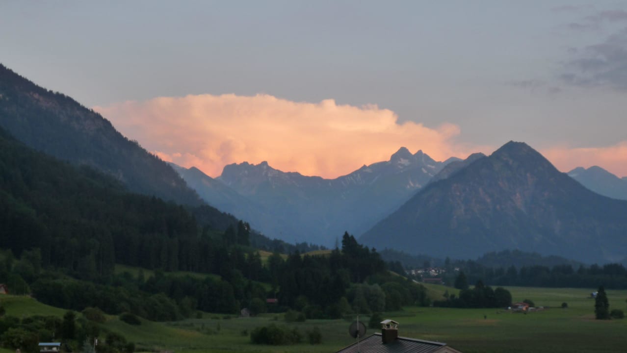 Aussicht vom unserem Balkon Familien- und Wellnesshotel Viktoria