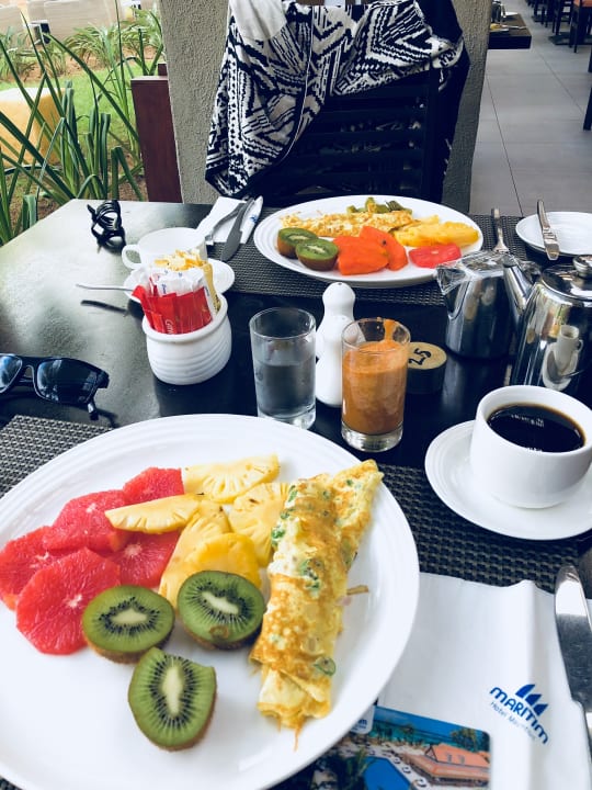 Gastro Crystals Beach Resort Belle Mare, a member of Radisson Individuals