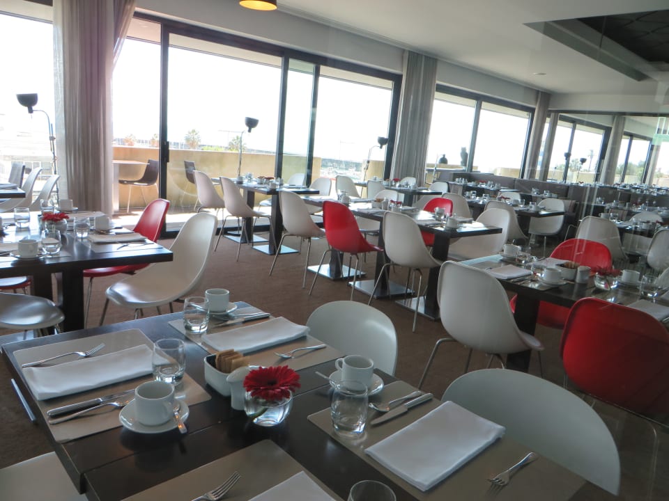 Frühstücksraum Pestana Cidadela Cascais - Pousada & Art District