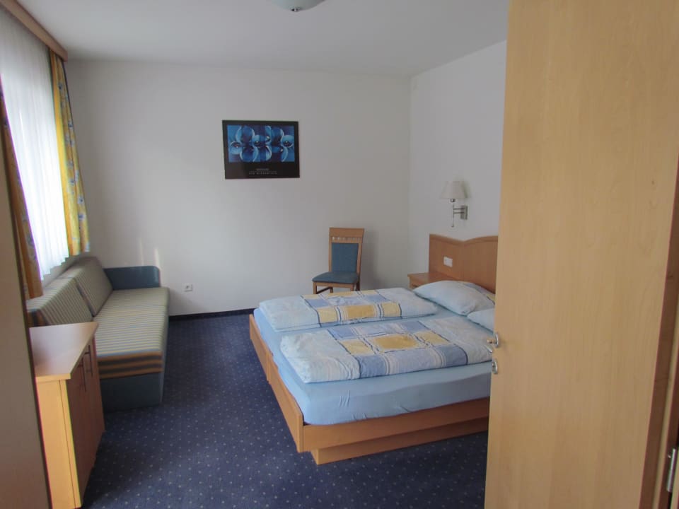 Zimmer der Ferienwohnung mit drittem Bett Garni Trübenbach
