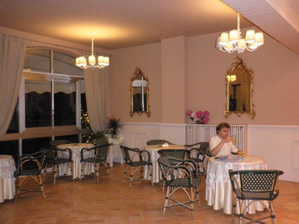 Lobby La Quiete Park Hotel