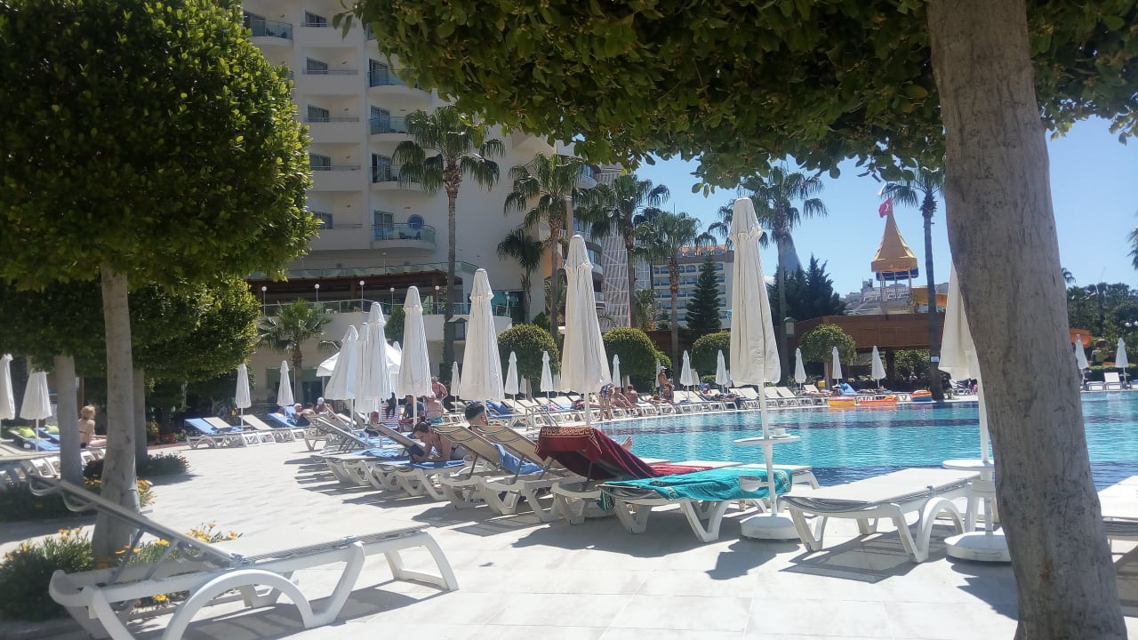 Pool Saphir Resort & Spa