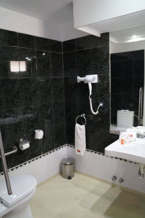 Standard Zimmer Nr. 522, Badezimmer Ole Tropical Tenerife