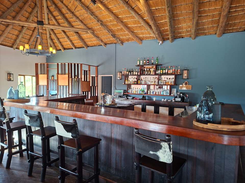 Gastro Hakusembe River Lodge