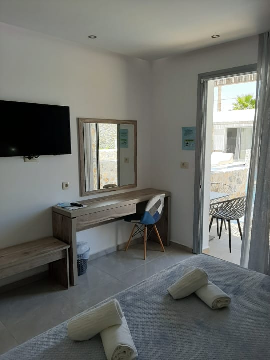 Zimmer Sunshine Hotel