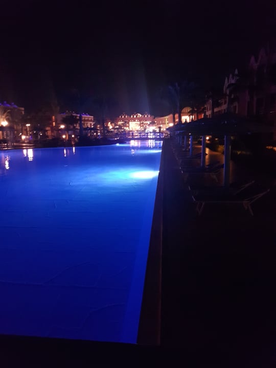 Pool Titanic Beach Spa & Aqua Park