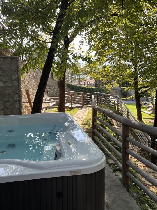 Gartenanlage Hotel Caravel