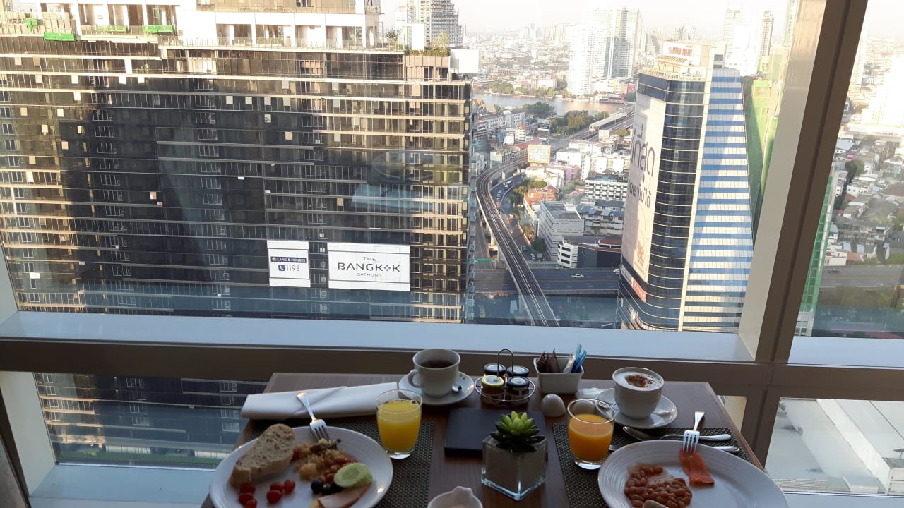 Frühstück Executiv Lounge  Eastin Grand Hotel Sathorn