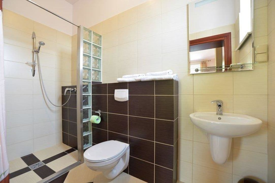 łazienka Apartments Cesarski