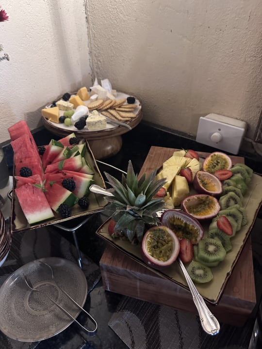 Gastro Hotel Imbali Safari Lodge