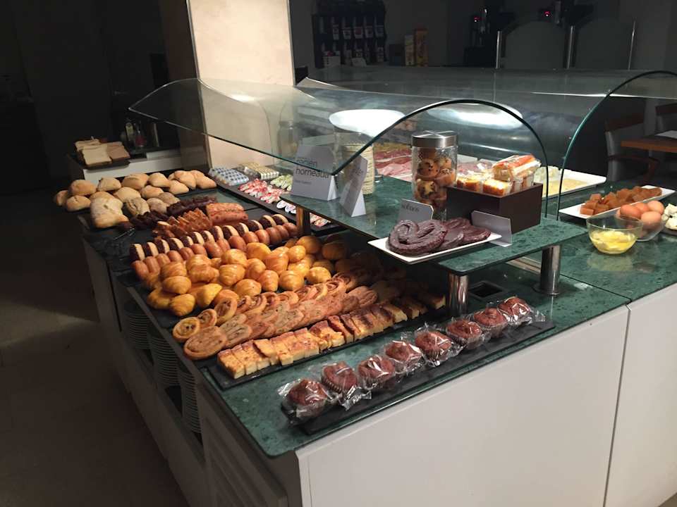 Auswahl Frühstück NH Ciudad de Santander