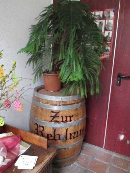 Eingang Pension zur Reblaus