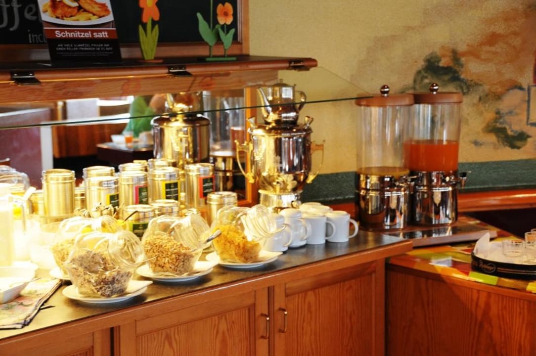 Frühstücksbuffet Hotel Avus