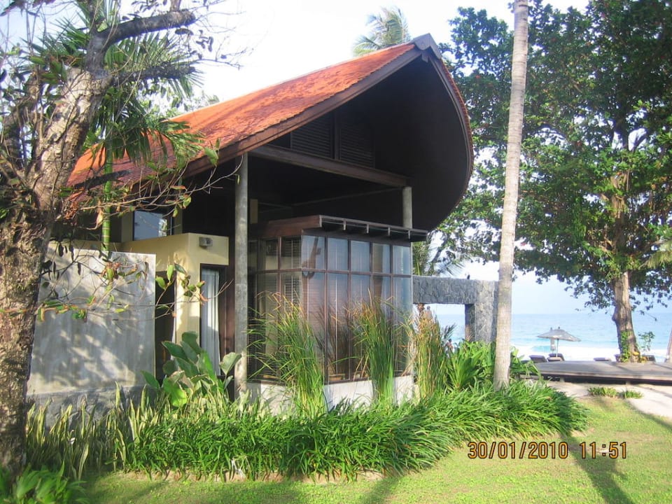 Front Villa New Star Beach Resort