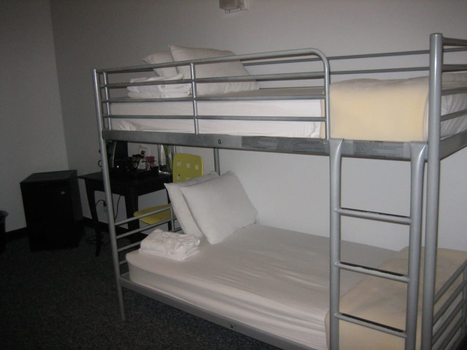 Stockbett HI New York City Hostel