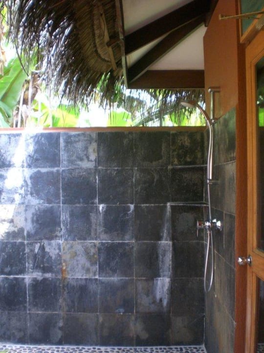 Aussendusche Kuramathi Maldives