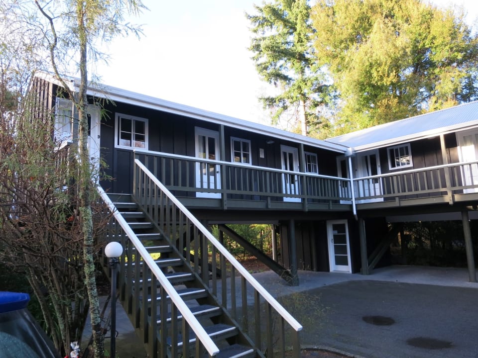 Außenansicht Sportsmans Lodge