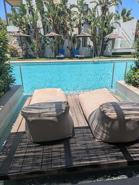 Zimmer Caravia Beach Hotel