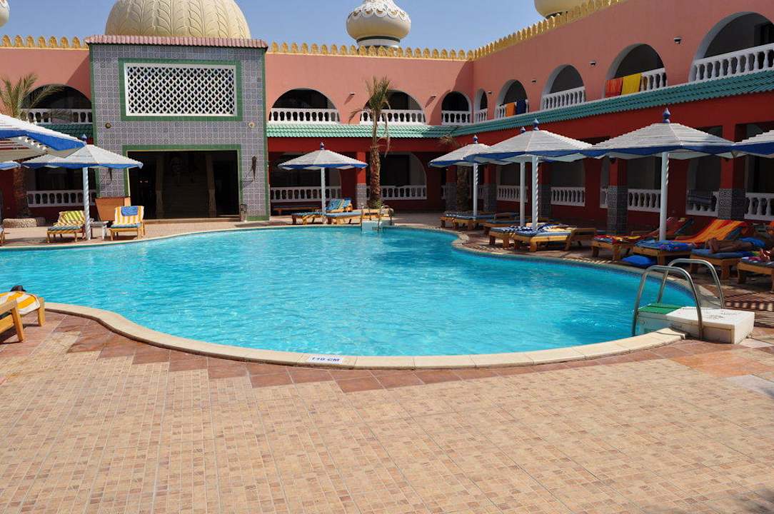 Swimming pool 3 Pickalbatros Alf Leila Wa Leila Resort - Neverland Hurghada