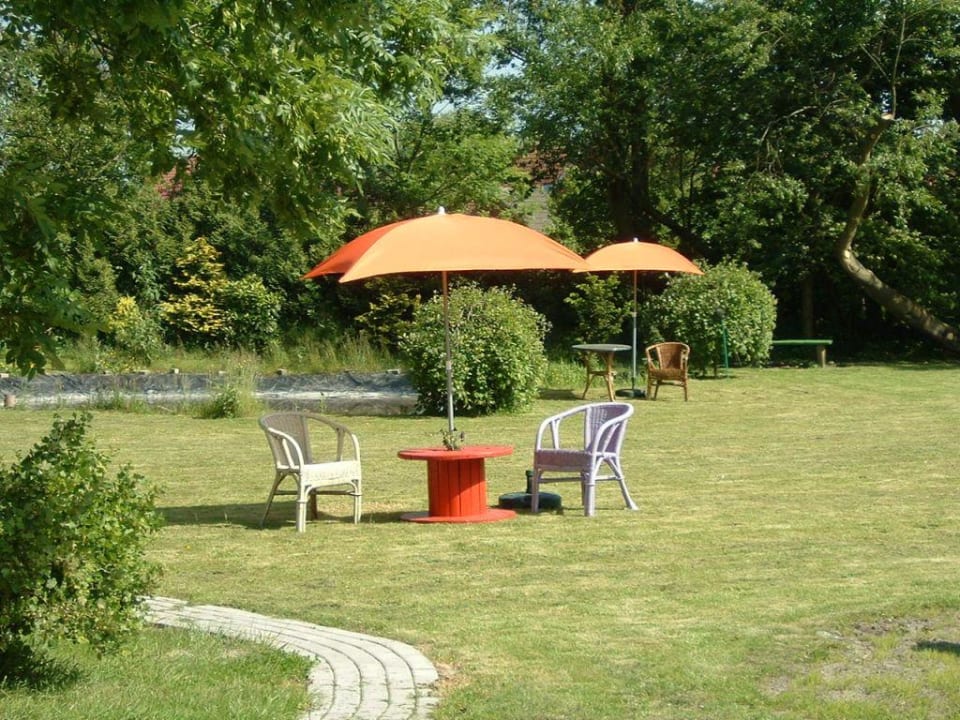 Gartenanlage Hotel Garni Landhaus Uttum