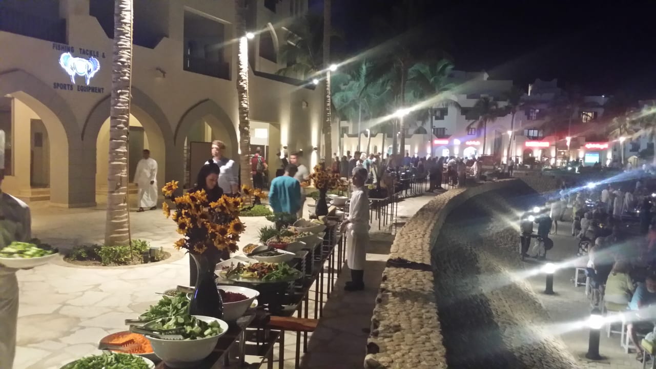 Gastro Salalah Rotana Resort