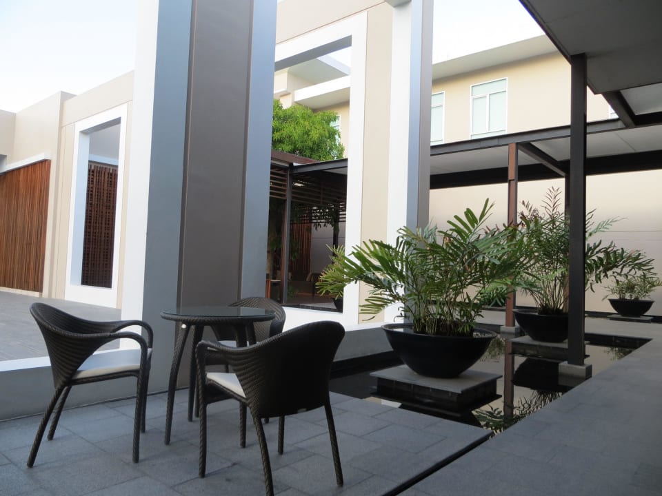 Côté du Café Biscuit Crowne Plaza Phuket Panwa Beach