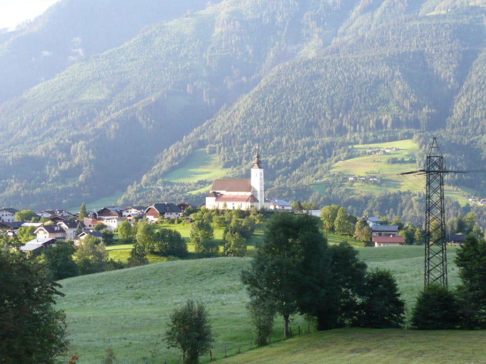 Ausblick vom Appartmenthaus früh morgens Hotel Silberfux