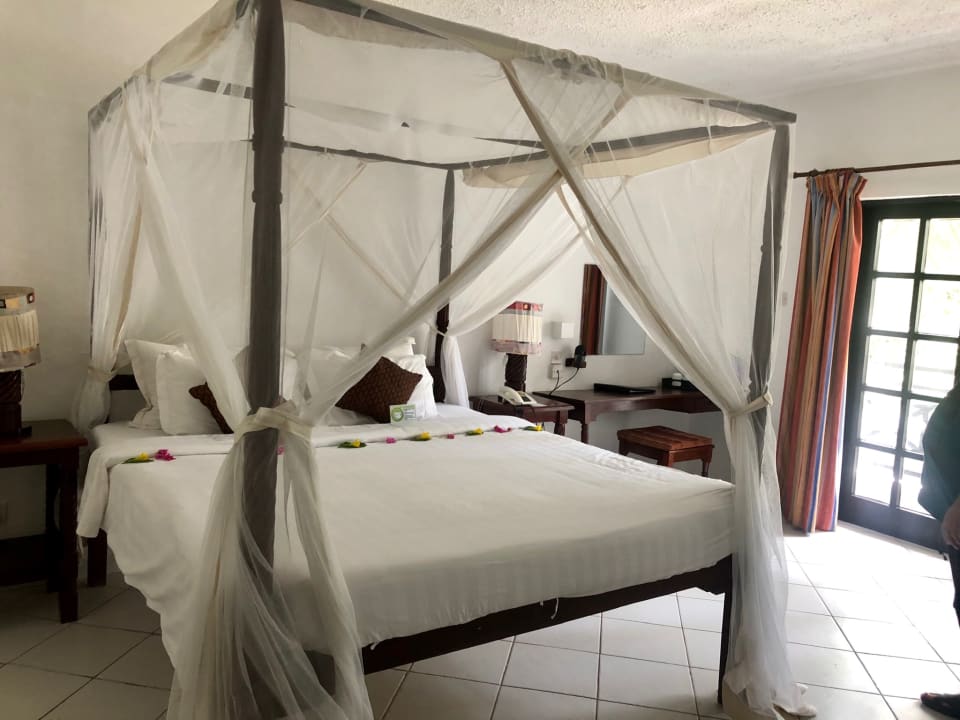 Zimmer Diani Sea Resort