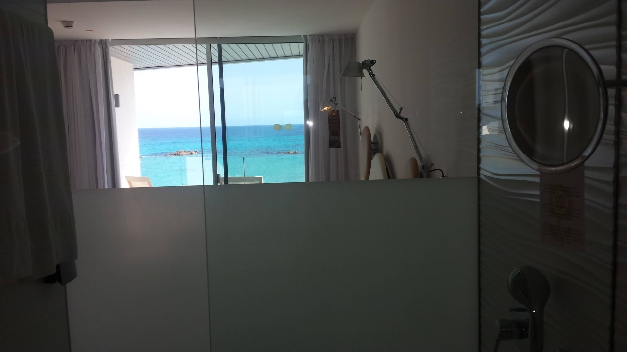 Ausblick ausm Bad direkt aufs Meer Son Moll Sentits Hotel & Spa