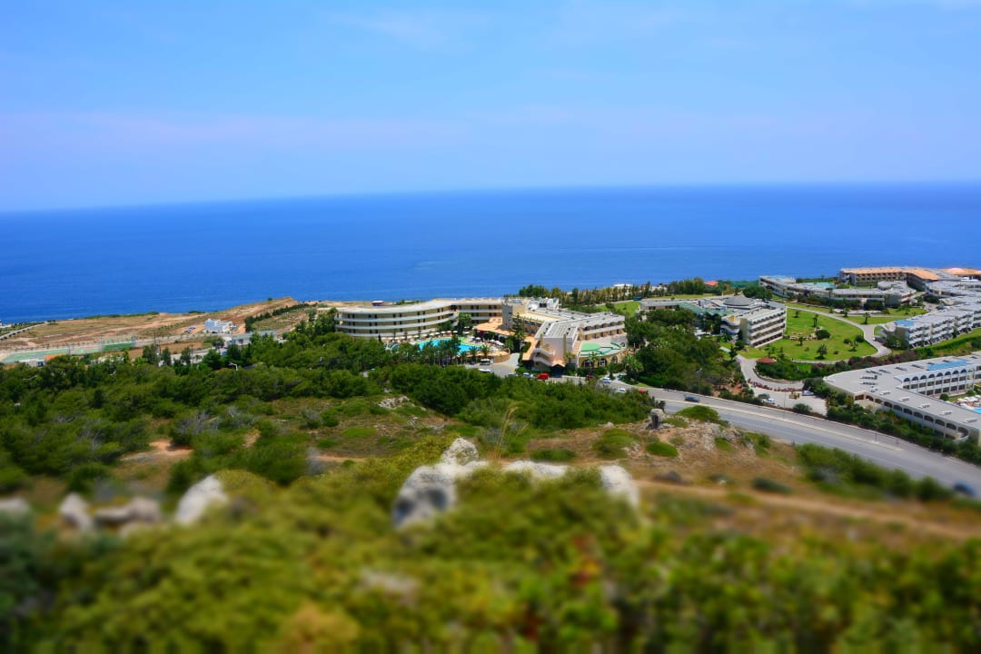 Hotel von oben... Hotel Kalithea Horizon Royal