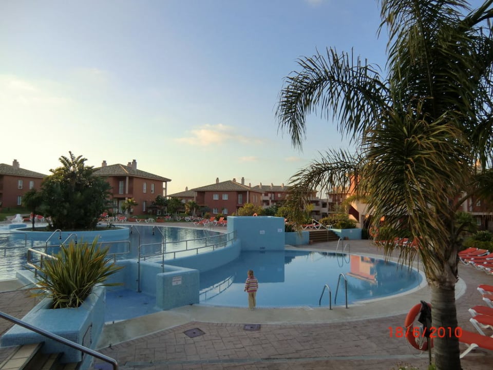 Pool Ilunion Sancti Petri