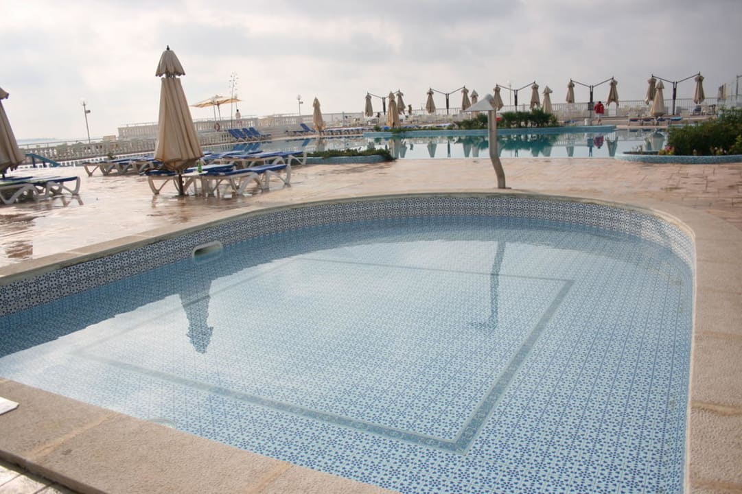 Pool Samira Club