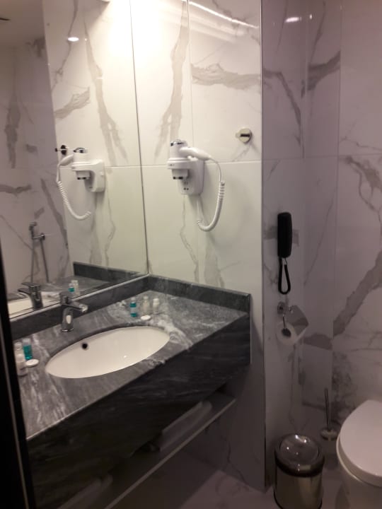 Zimmer Best Western PLUS Premium Inn