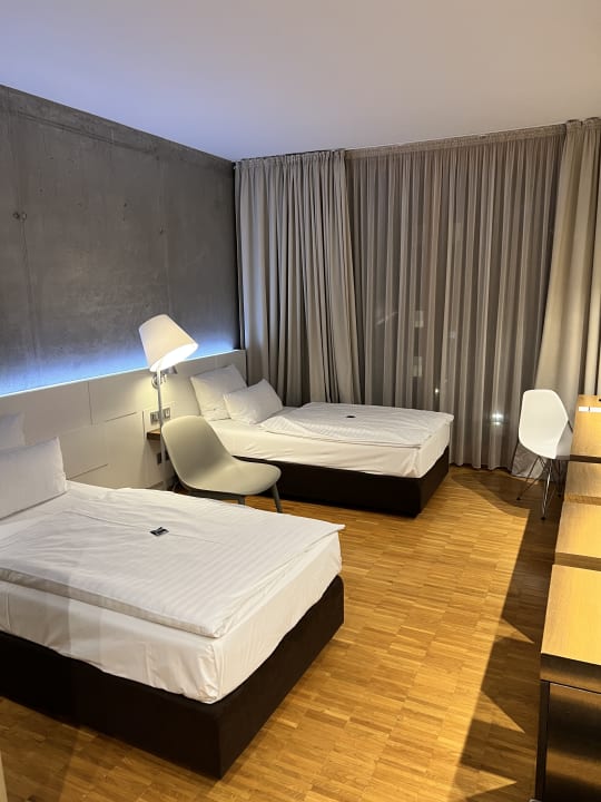 Zimmer Factory Hotel