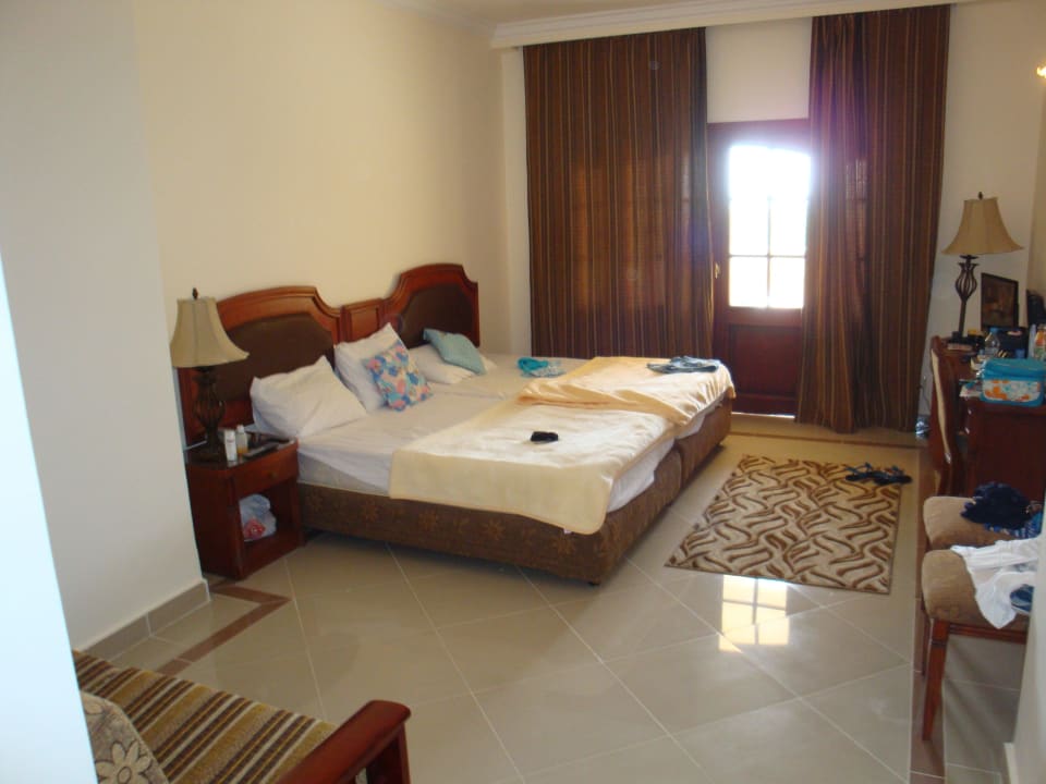 Łózka po połączeniu - jak lotnisko Coral Hills Resorts & SPA