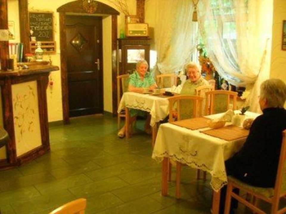 Restaurant vom Haus Eichendorff-Dębowy Dwór Dębowy Dwór