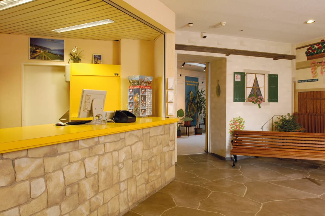 Gang Jugendherberge Montreux