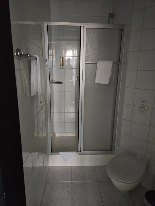 Zimmer Hotel Days Inn Dessau