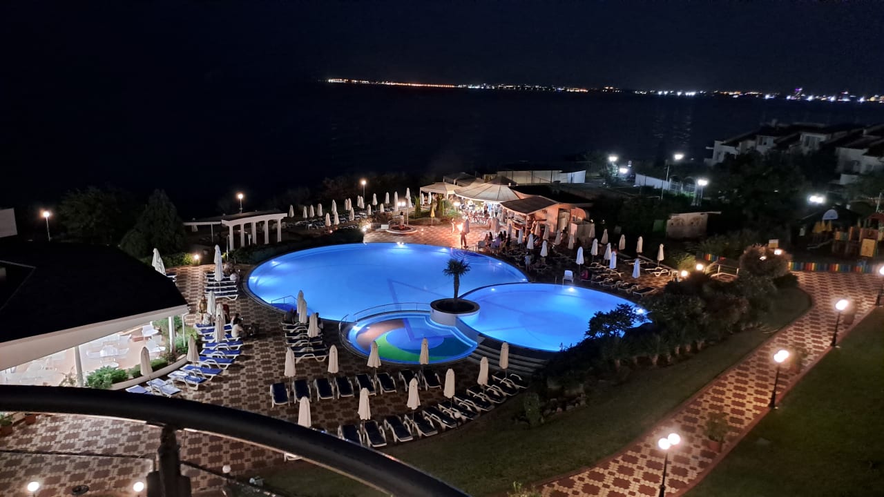 Pool Hotel Sineva Beach