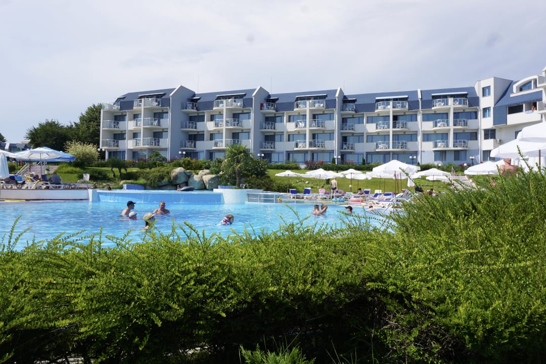 Außenansicht Hotel Sineva Beach