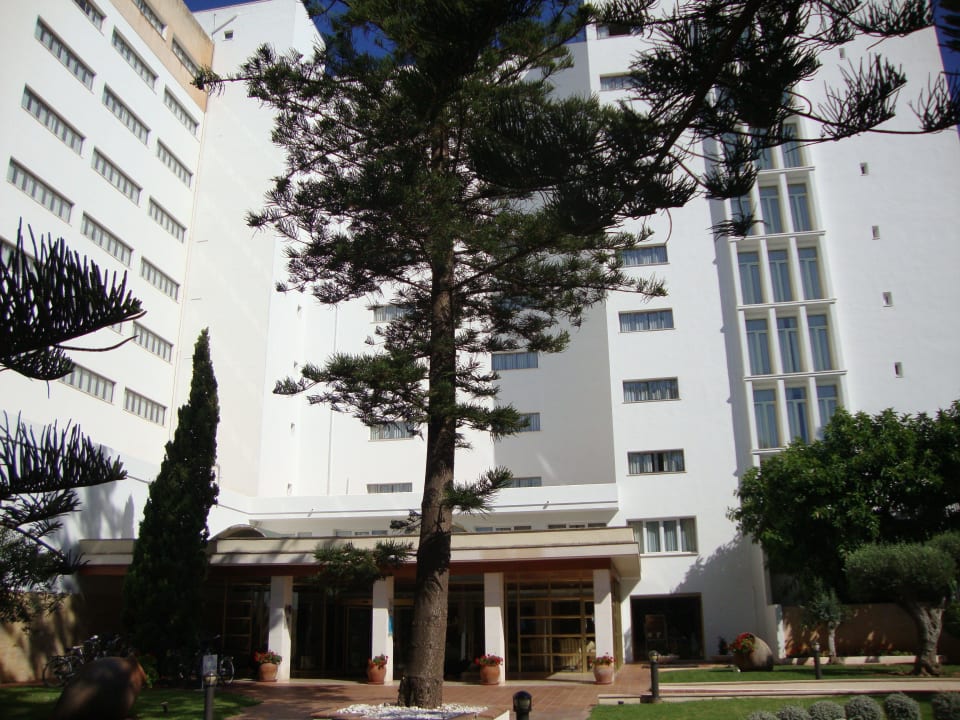 Hoteleingang CM Playa del Moro