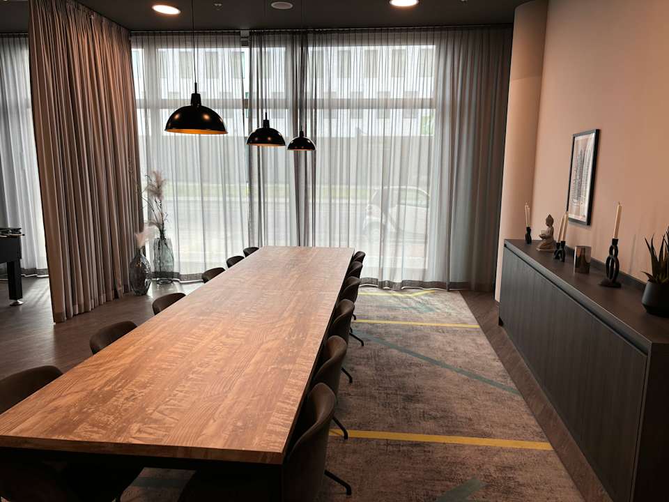 Zimmer Holiday Inn - the niu, Tab Dusseldorf Main Station