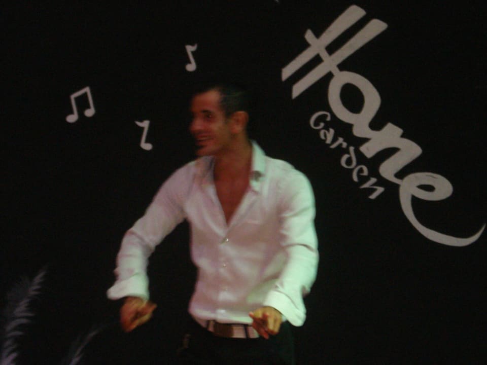 Edie beim Bingo Abend Calimera Hane Garden